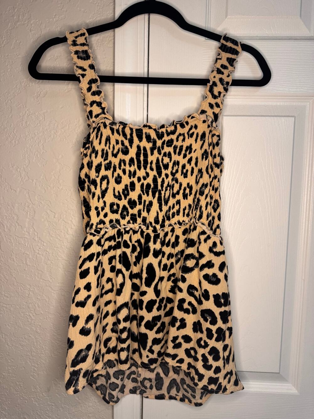 Women’s leopard tank top